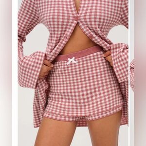 Gingham knit skort